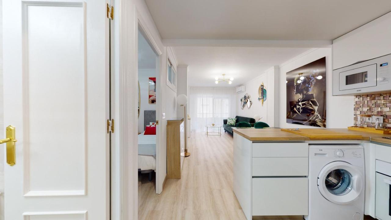 Pedro Lorca Apartment Торевиеха Екстериор снимка