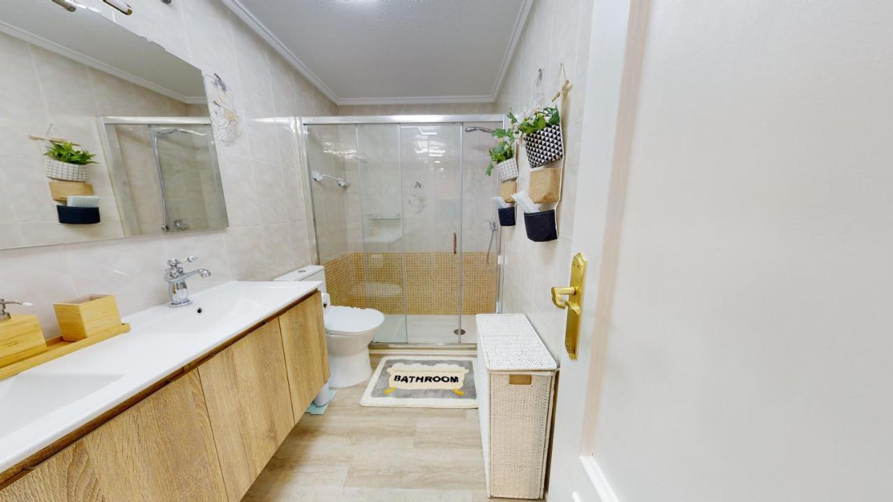 Pedro Lorca Apartment Торевиеха Екстериор снимка